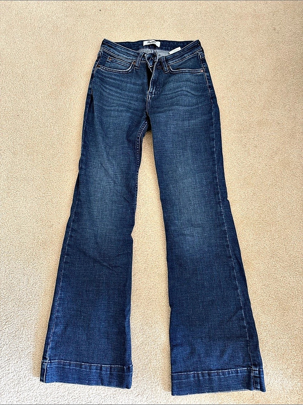 Wrangler Retro Mid Rise Trouser Flare Jeans in Blue Waist 26